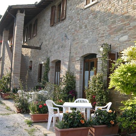 Agriturismo Bellarosa อัสซิซี ภายนอก รูปภาพ